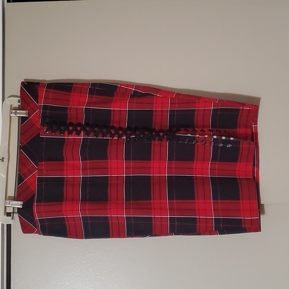 Torrid Plaid Lace Up Pencil Skirt Size 1 - Picture 1 of 6